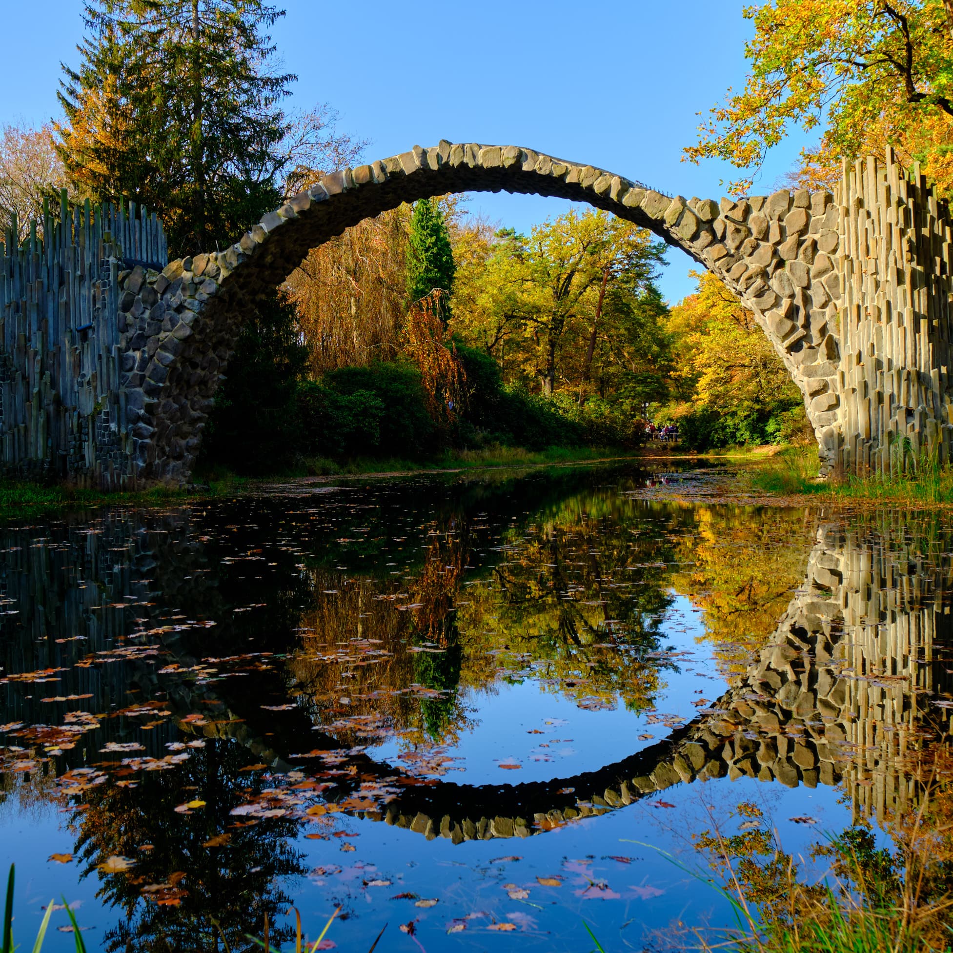 Rakotzbrücke devil's bridge, perfect circular reflection